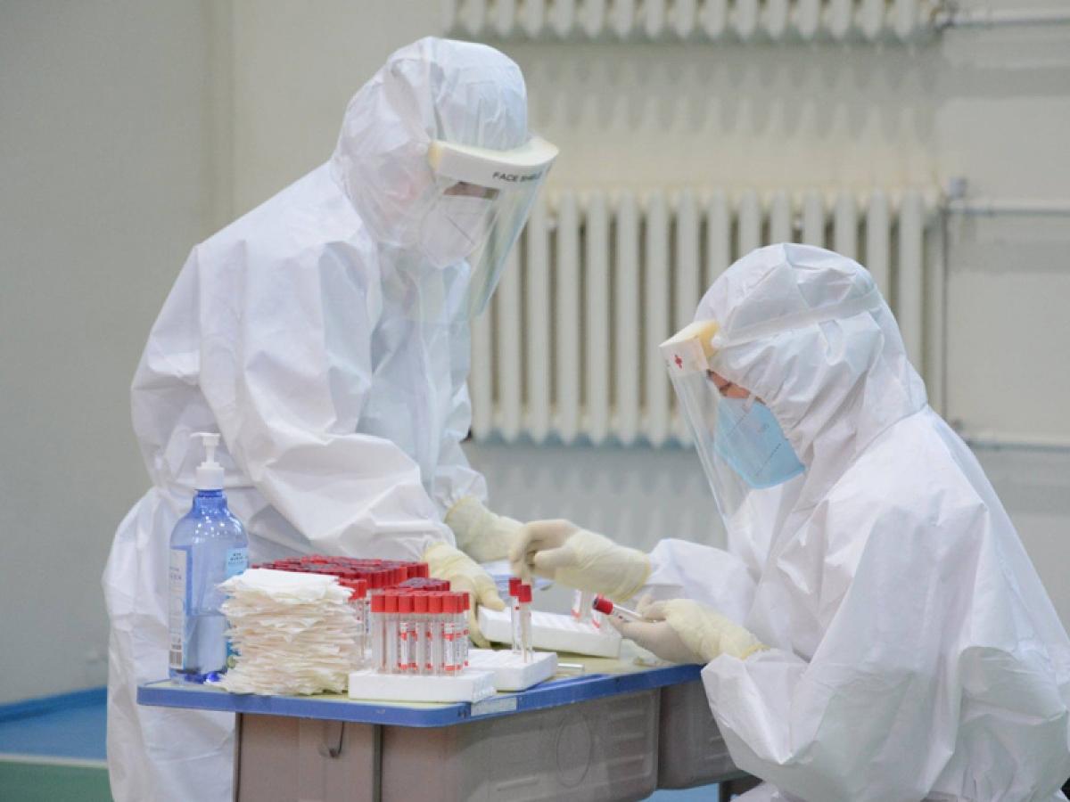 БГД-ийн 4 дүгээр хороо, БЗД-ийн 17 дугаар хорооны иргэдийг PCR шинжилгээнд хамруулж эхэллээ
