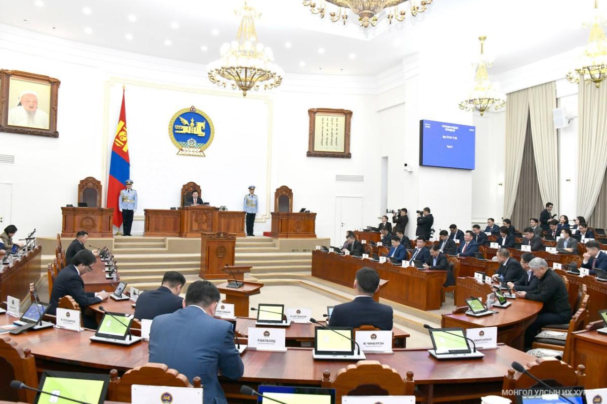 УИХ &ndash;ЫН ХАВРЫН ЧУУЛГАН ИРЭХ ДАВАА ГАРАГТ ЭХЭЛНЭ